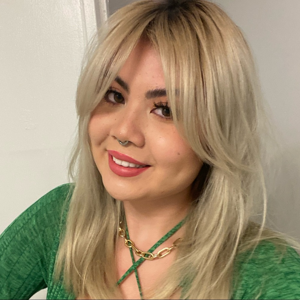 Meet your Posher, Delaney